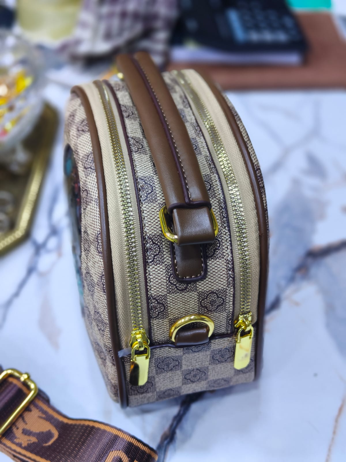 BAINIDAISHU HANDBAG