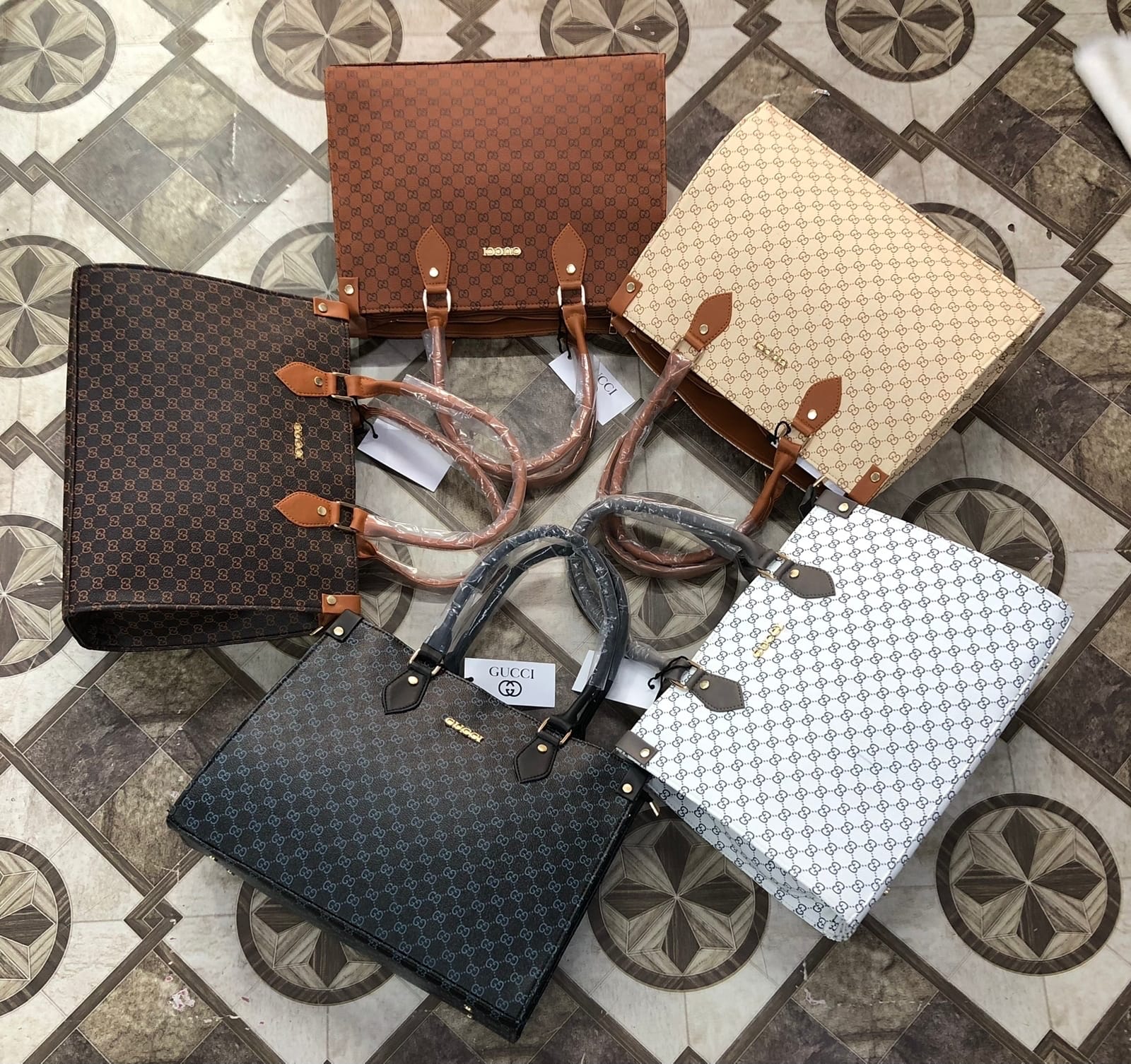 GUCCI STYLE SINGLE CHAIN BAG