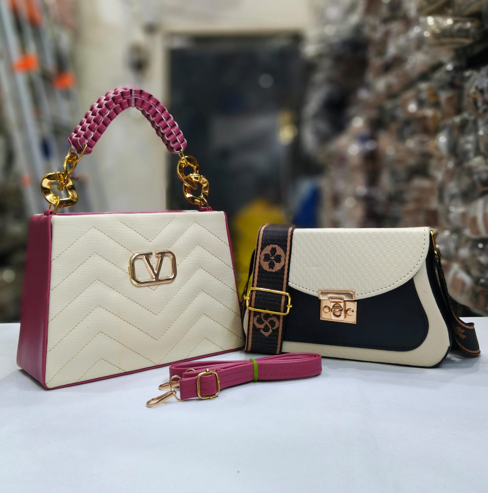 Handy Bag Crossbody Sling