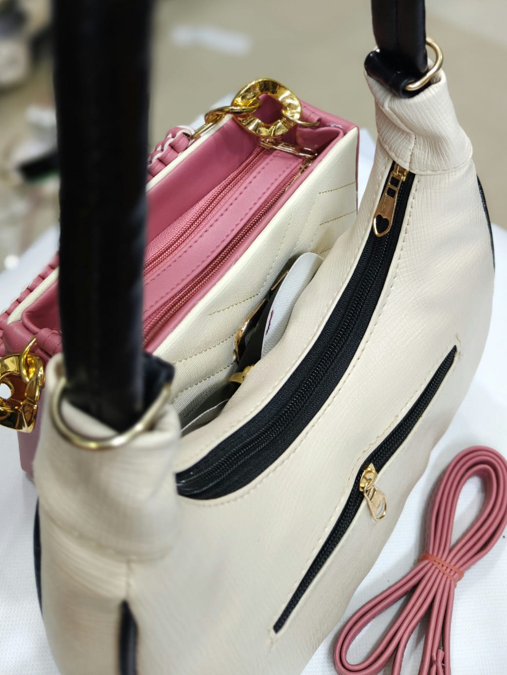 GUCCI HANDBAGS COMBO